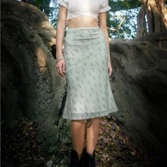 ROMWE Dresses & Skirts - ***SOLD*** NWT Romwe fairycore Skirt